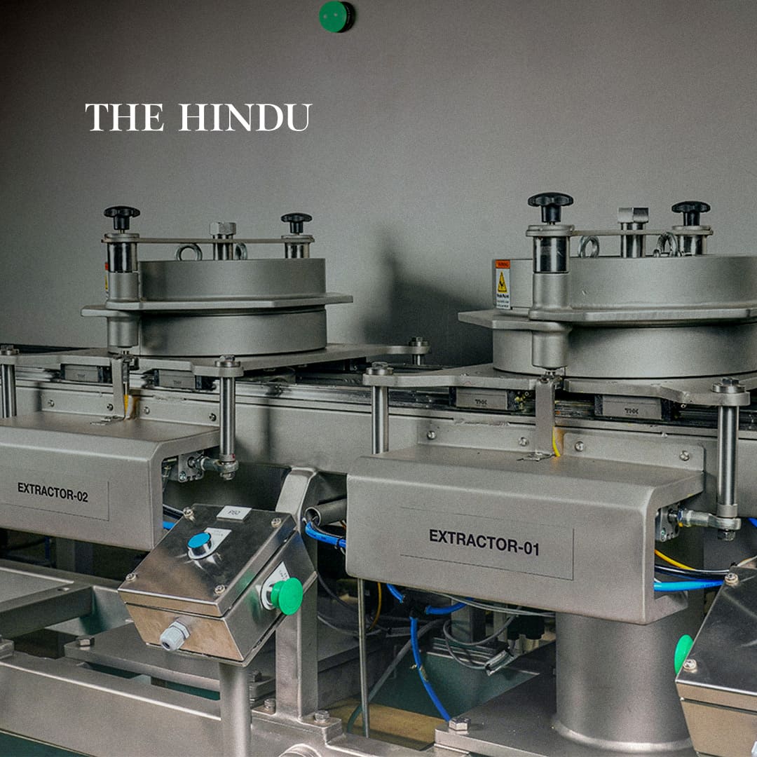 Cybernetik Website Element